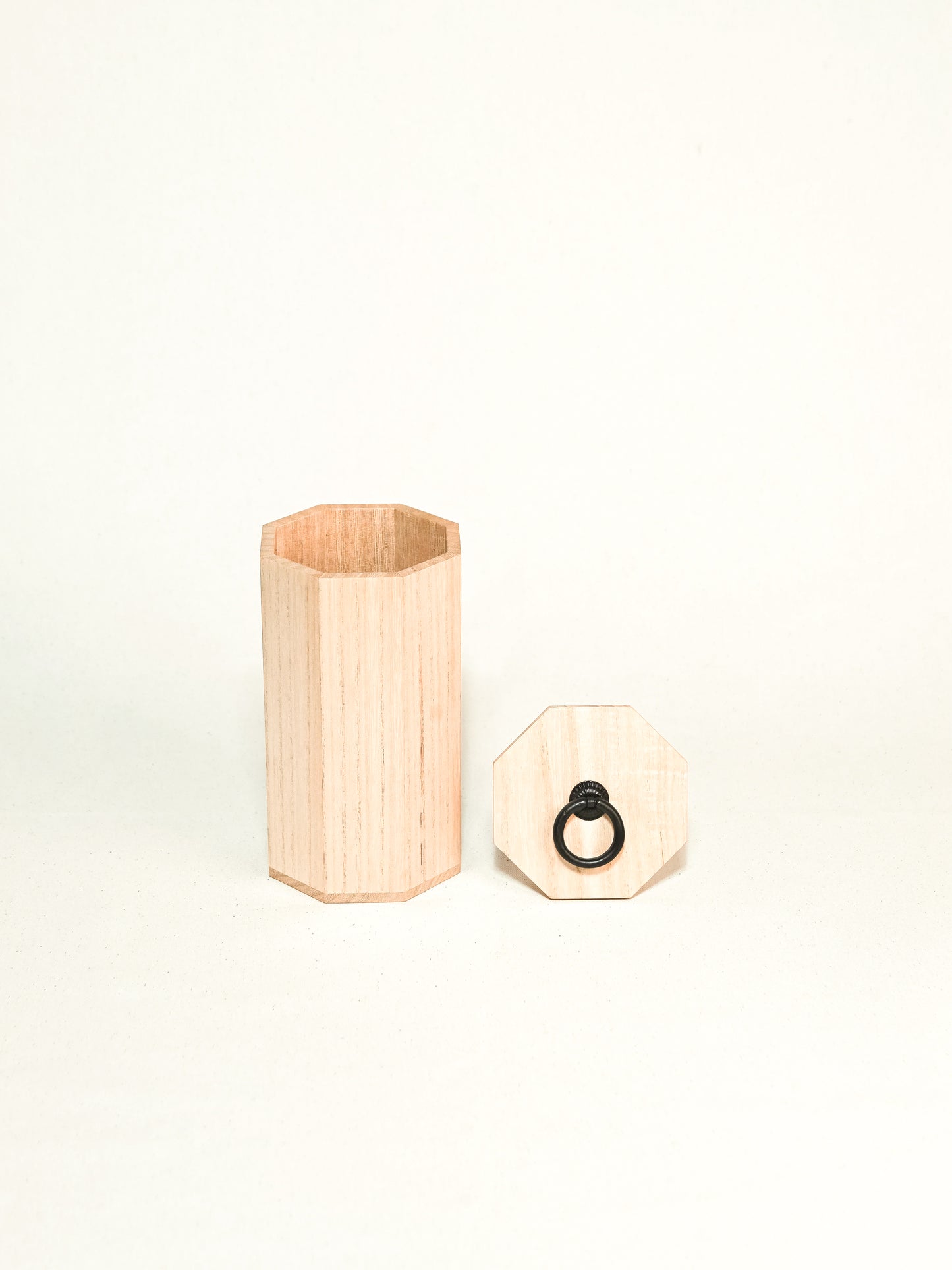 Mishima Kiri Paulownia Wood Coffee Bean Pot
