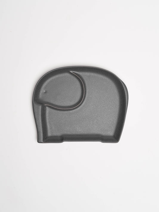 mino-ware-elephant-divided-plate-gray-matte-1