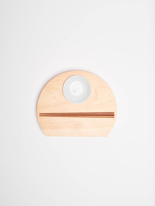 shimanto-hinoki-semicircle-sushi-tray-with-round-dish-1
