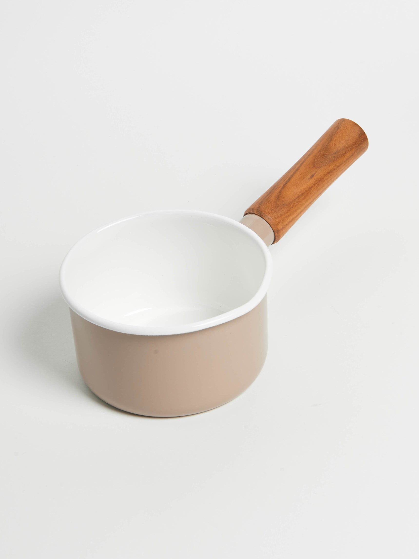 noda-horo-enamel-couleur-milk-pan-beige-3