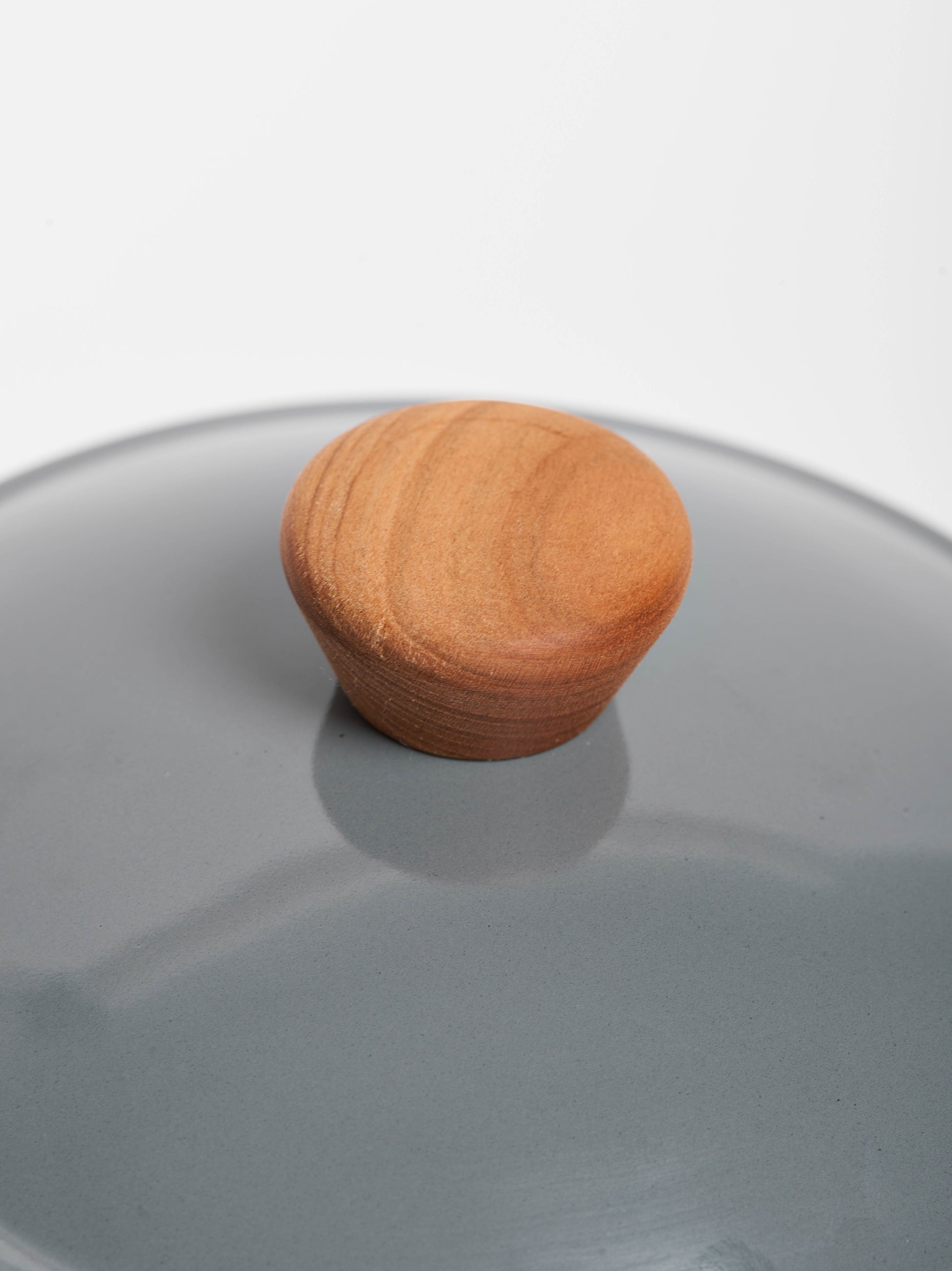 noda-horo-enamel-couleur-sauce-pans-with-lids-gray-4