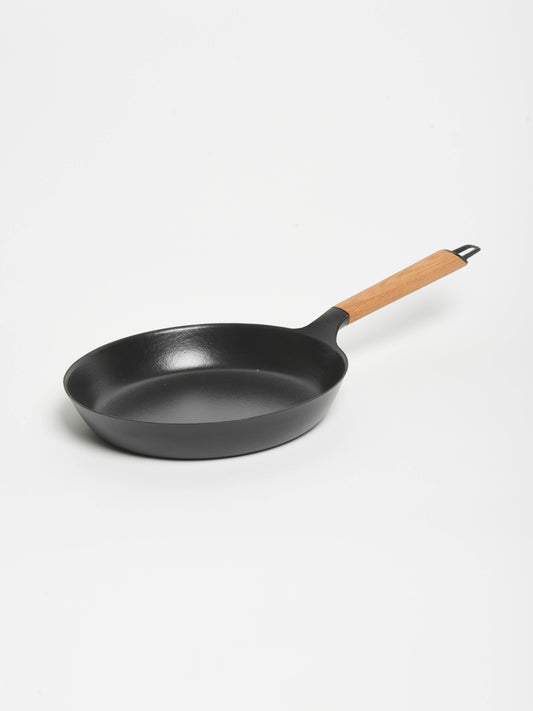 vermicular-10-2in-deep-pan-with-glass-lid-oak-1