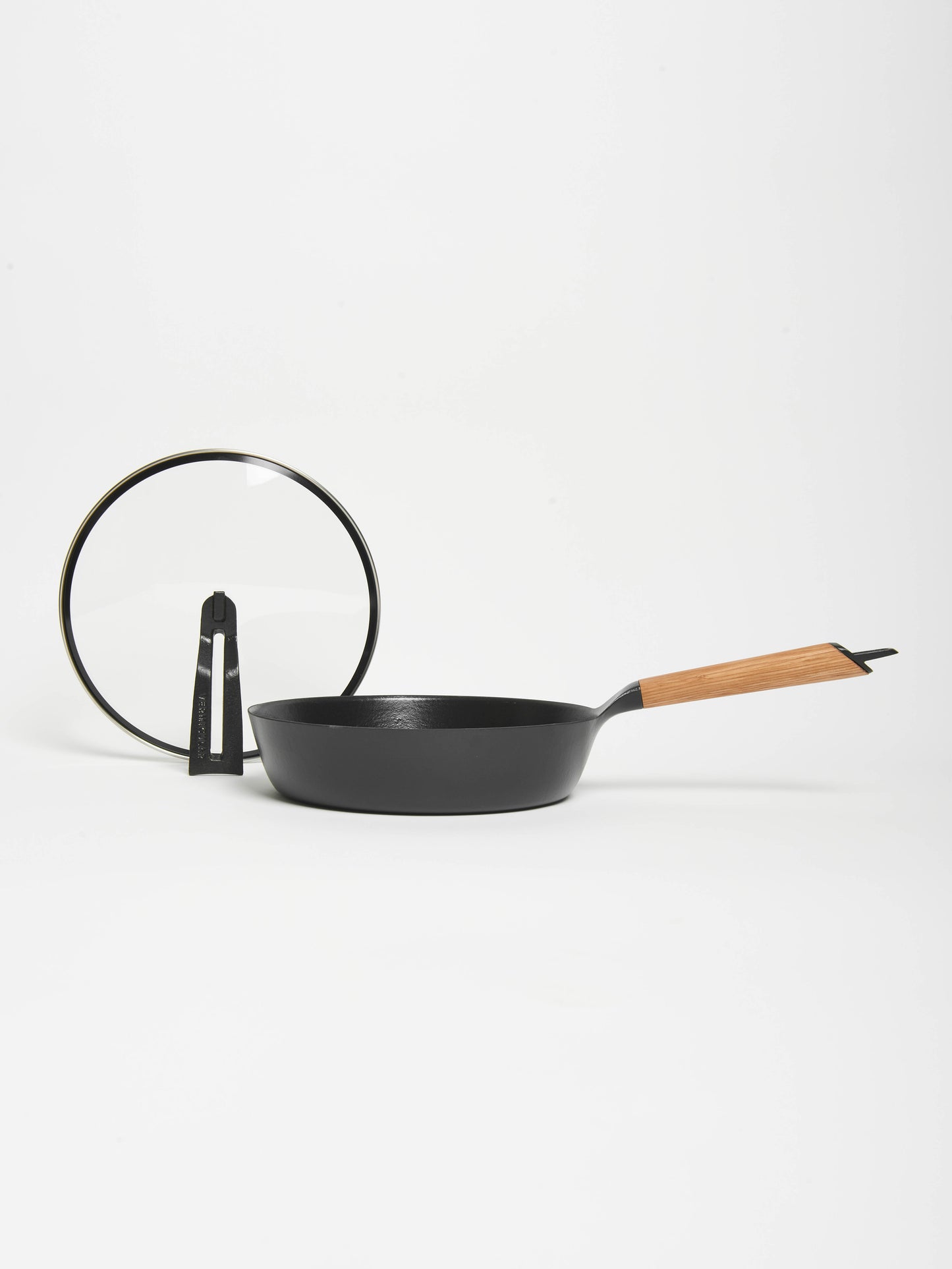 vermicular-9-5in-pan-with-glass-lid-oak-9