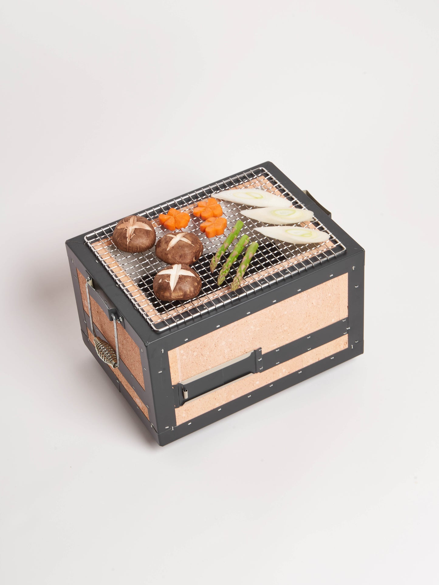 charcoal-bbq-grill-hibachi-medium-6