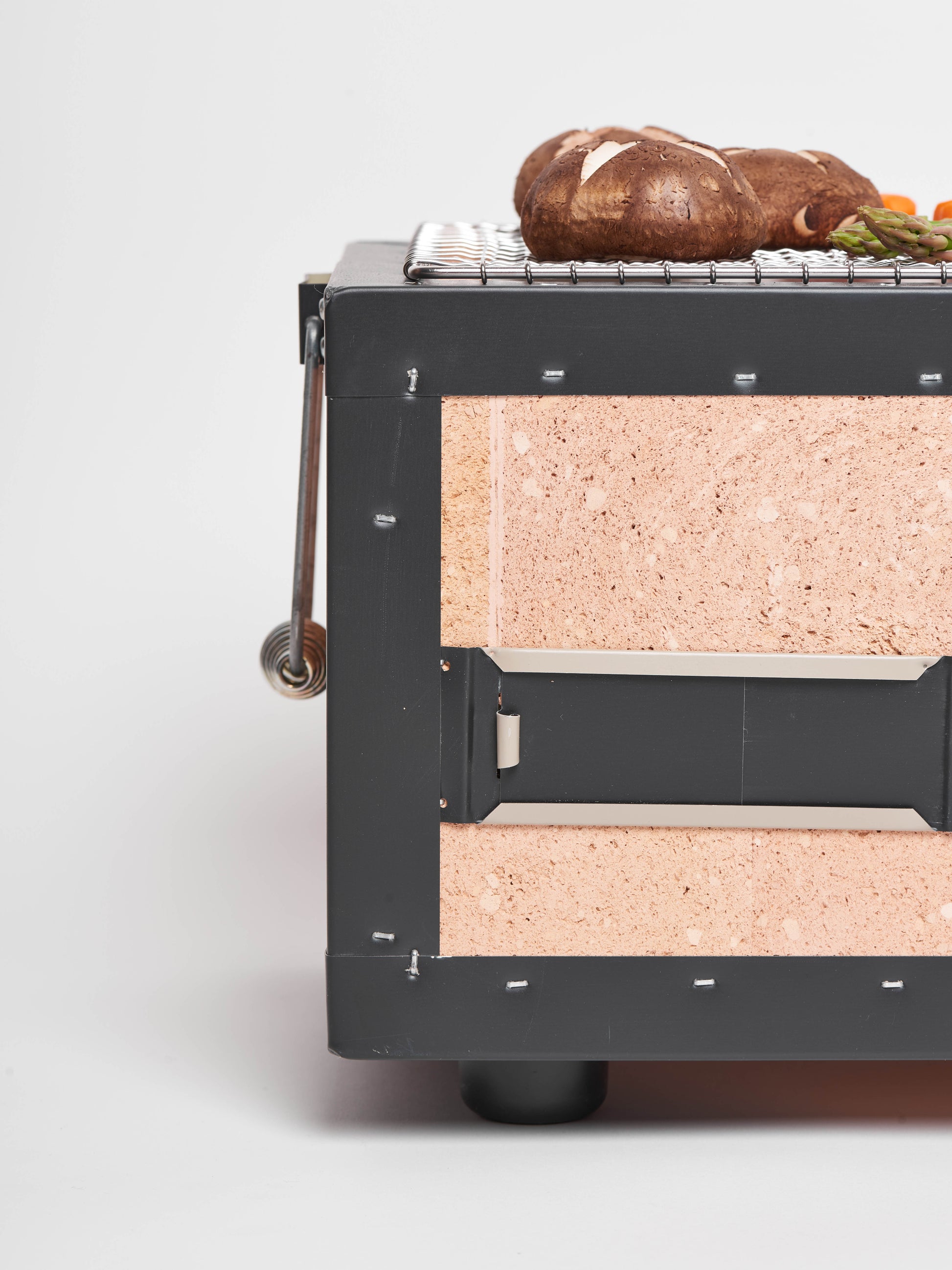 charcoal-bbq-grill-hibachi-medium-3
