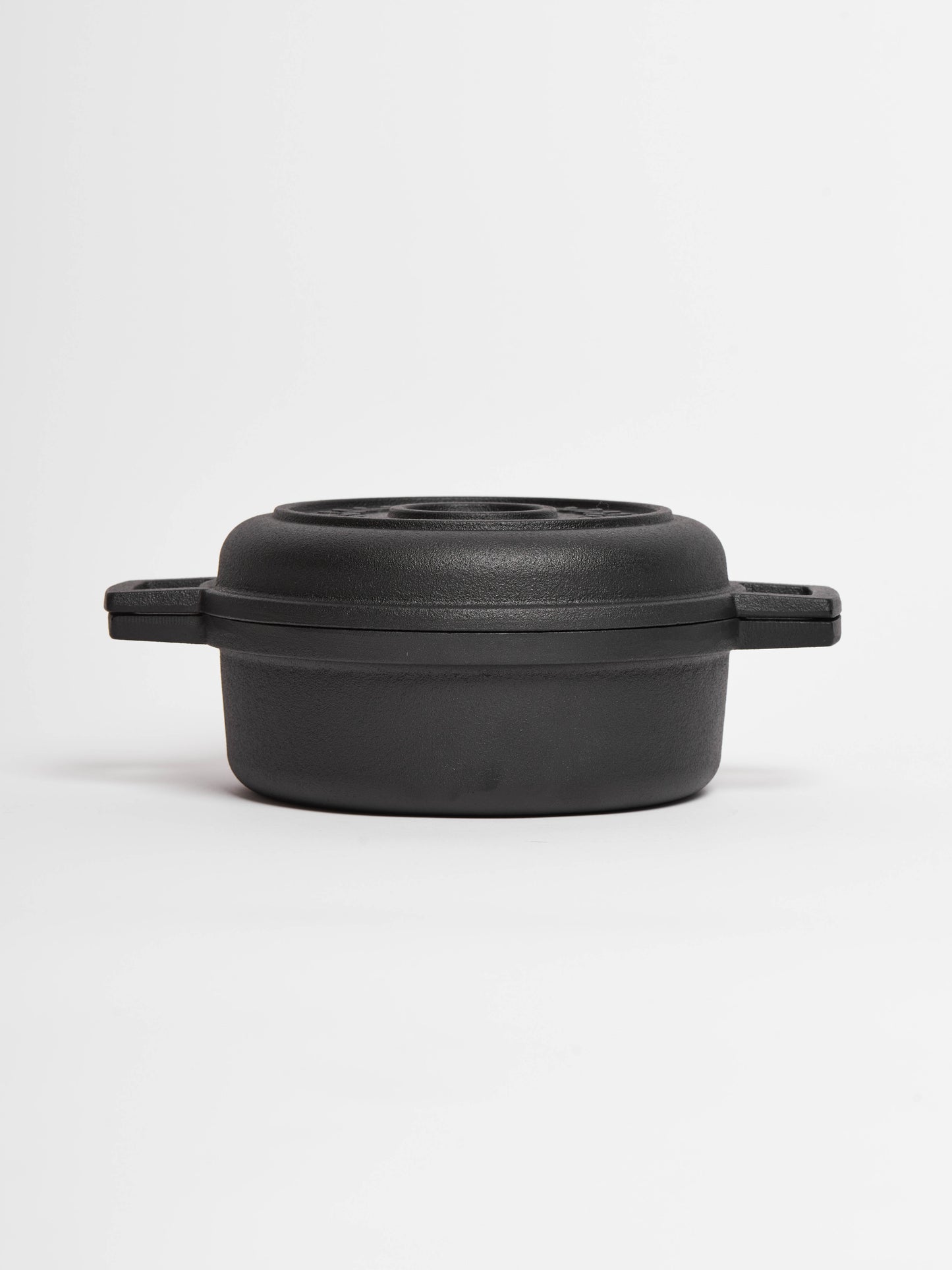 tami-pan-nambu-tekki-cast-iron-bread-maker-6