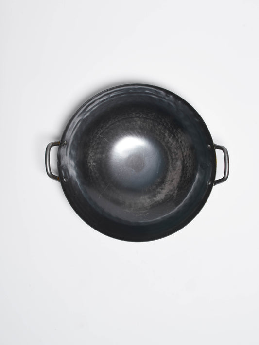 yamada-kogyo-hammered-iron-wok-with-double-handle-11-8in-1