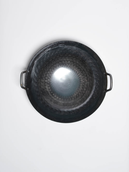 yamada-kogyo-hammered-iron-wok-with-double-handle-13-inch-1