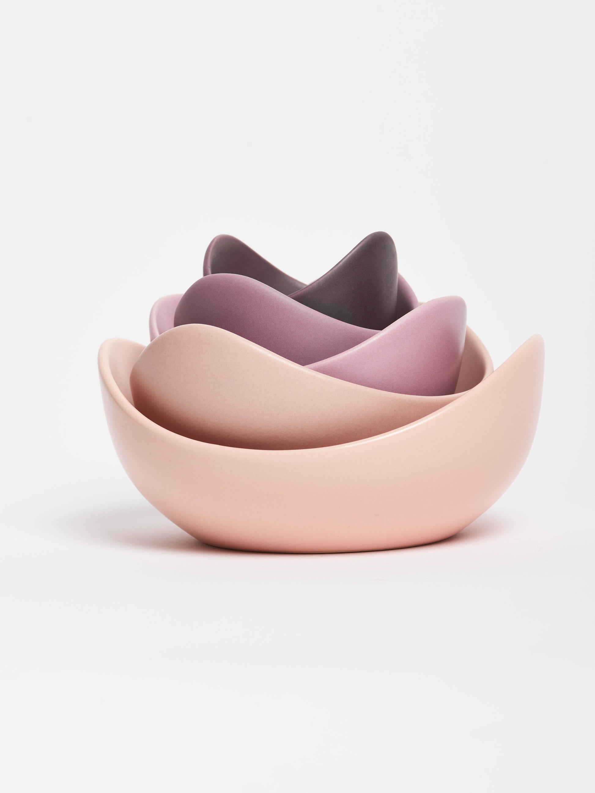 natalia-lotus-sculptural-bowls-5-piece-set-blush-pink-3