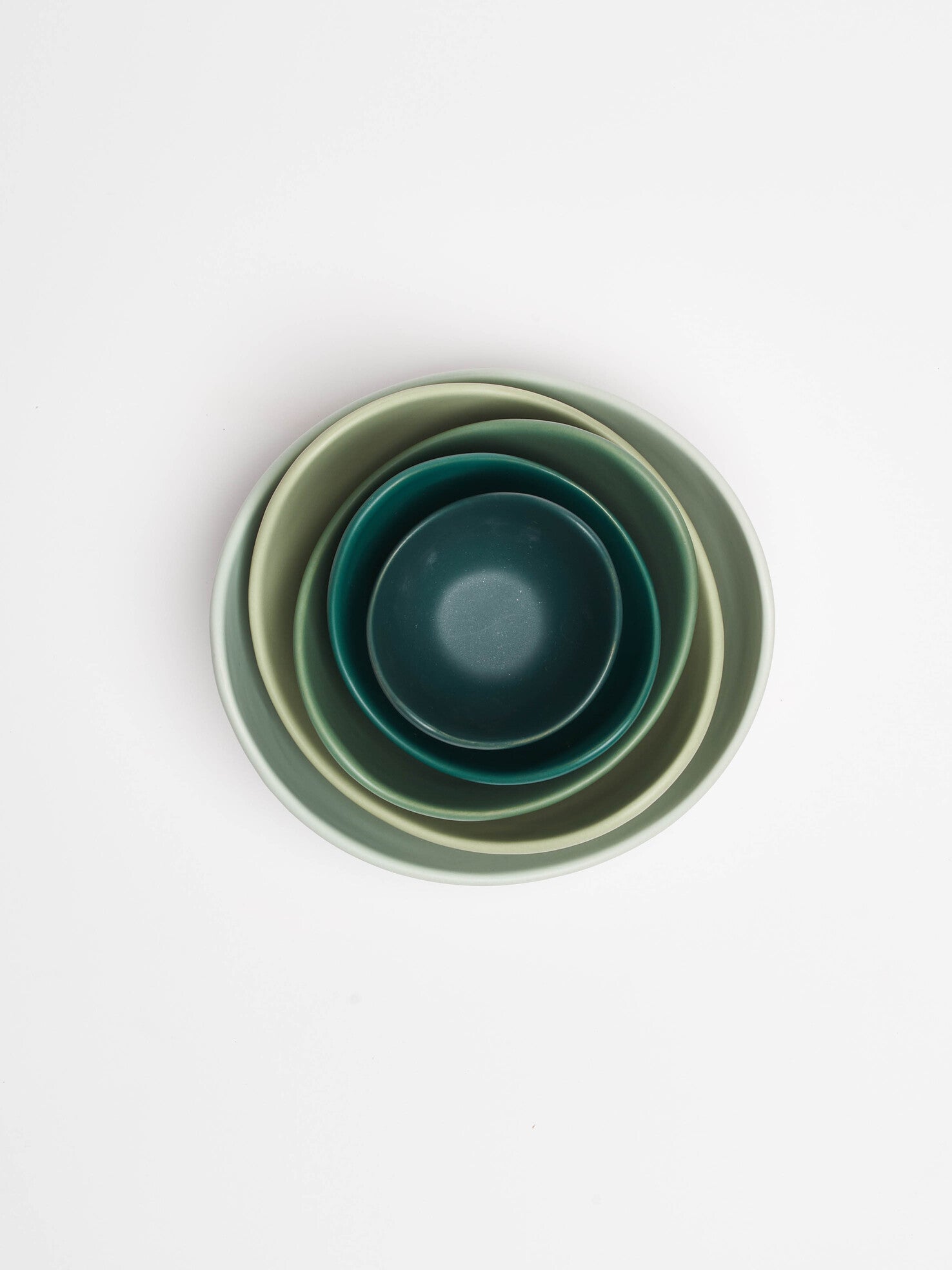 natalia-lotus-sculptural-bowls-5-piece-set-pine-green-3