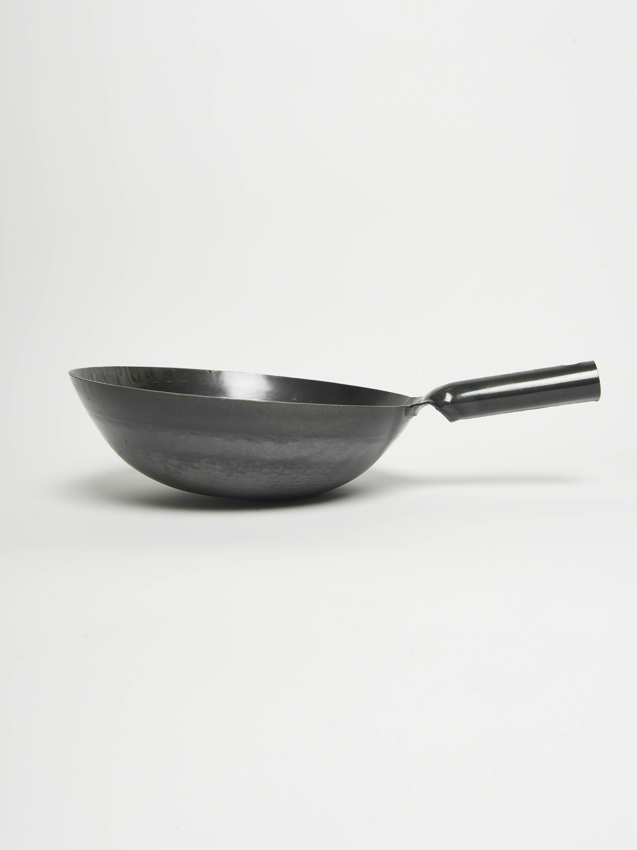 Yamada Chinese Hammered Iron Wok 36cm 1.6mm Thick ATY9236 – From Japan